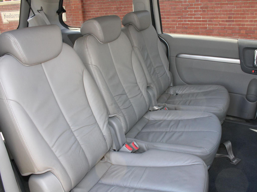 KIA GRAND CARNIVAL PLATINUM VQ MY13