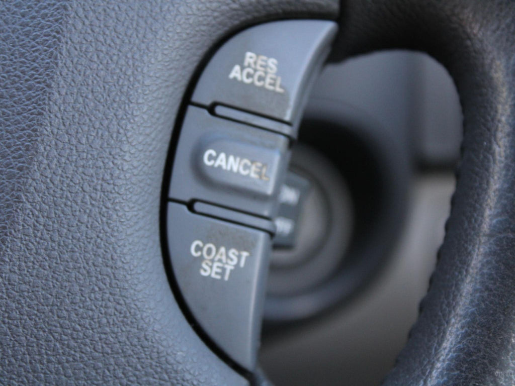 KIA GRAND CARNIVAL PLATINUM VQ MY13