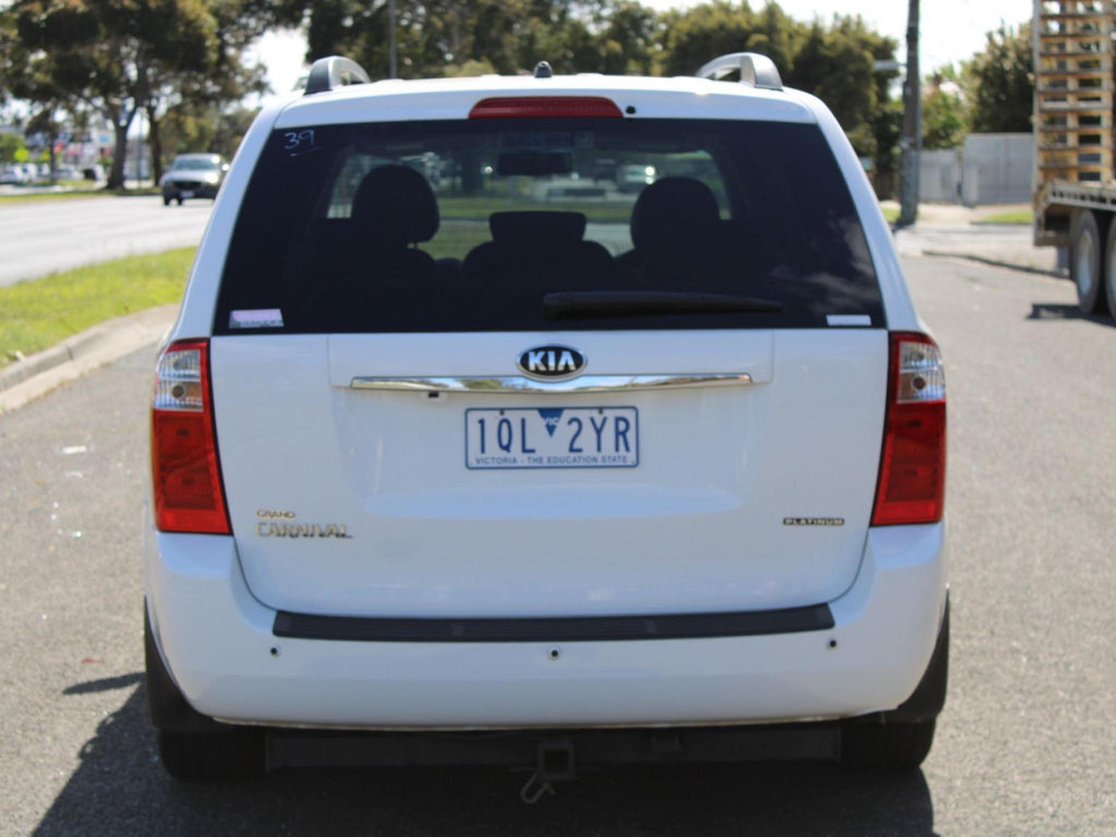 KIA GRAND CARNIVAL PLATINUM VQ MY13
