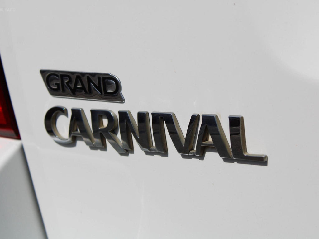 KIA GRAND CARNIVAL PLATINUM VQ MY13