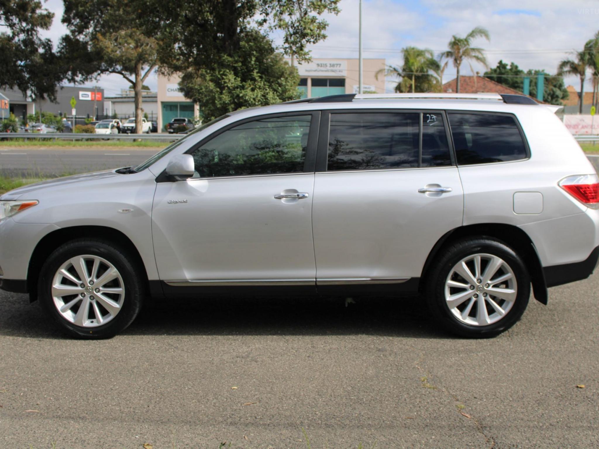 TOYOTA KLUGER GRANDE (4X4) GSU45R MY11 UPGRADE
