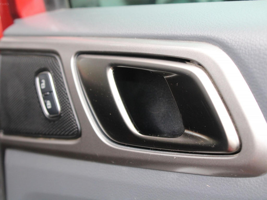 FORD EVEREST TREND UA