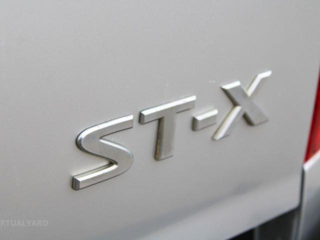 NISSAN NAVARA ST-X (4X4) D23 SERIES II