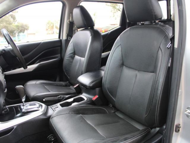 NISSAN NAVARA ST-X (4X4) D23 SERIES II