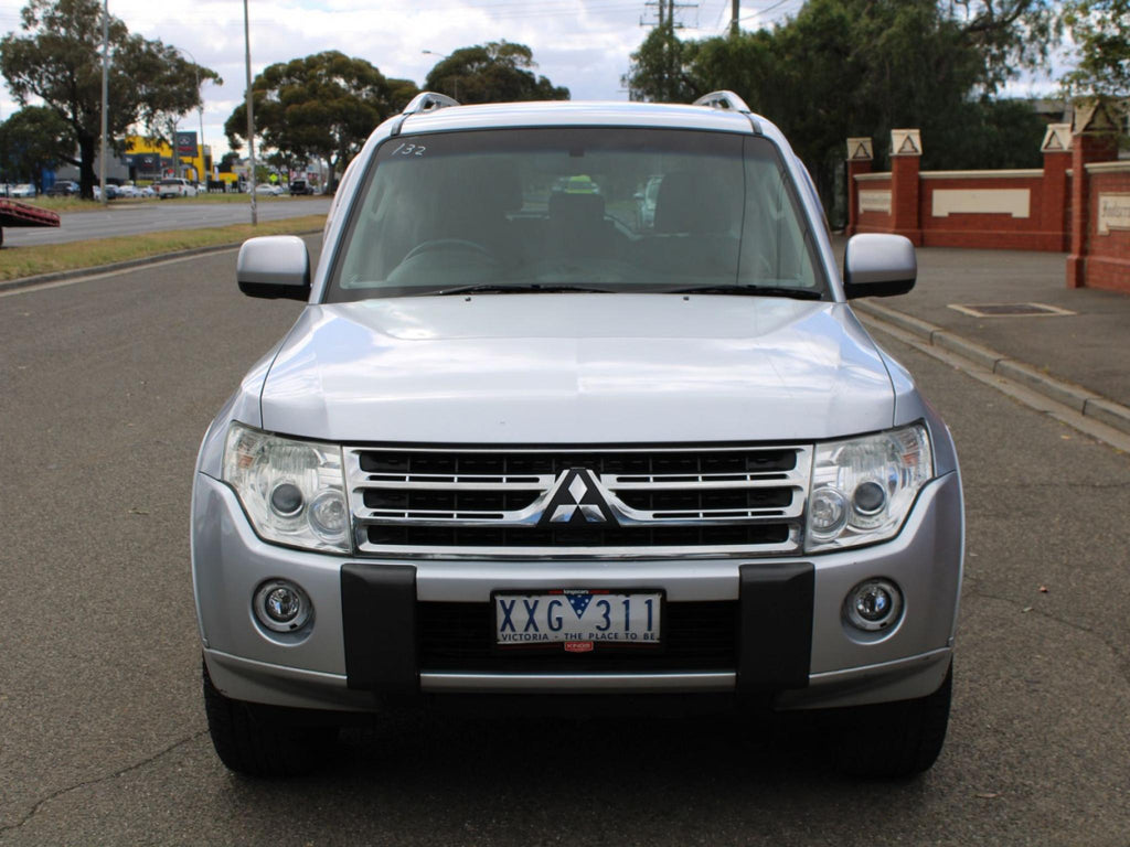 MITSUBISHI PAJERO GLS LWB (4X4) NT