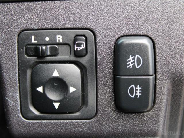 MITSUBISHI PAJERO GLS LWB (4X4) NT