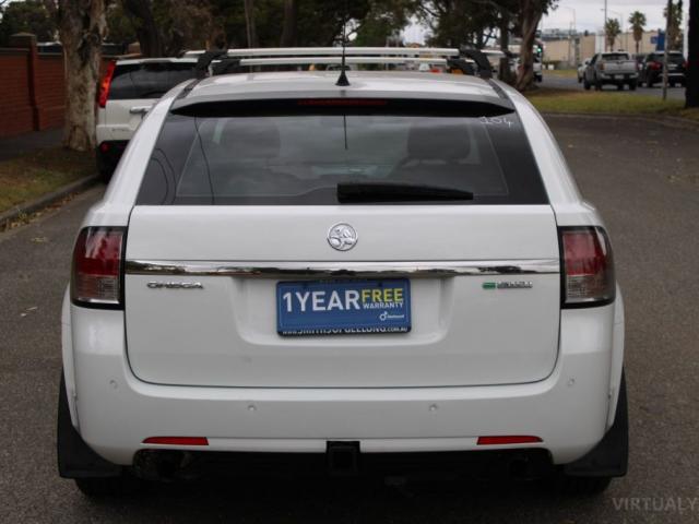 HOLDEN COMMODORE OMEGA VE II MY12.5