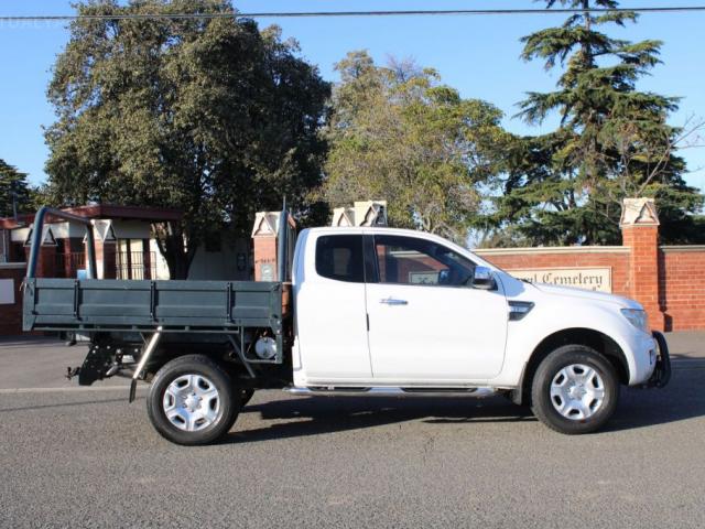 FORD RANGER XLT 3.2 HI-RIDER (4X2) PX|174,718kms