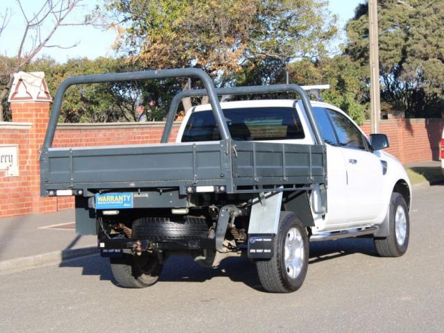 FORD RANGER XLT 3.2 HI-RIDER (4X2) PX|174,718kms