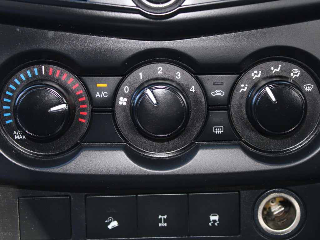 MAZDA BT-50 XT (4X4) MY13