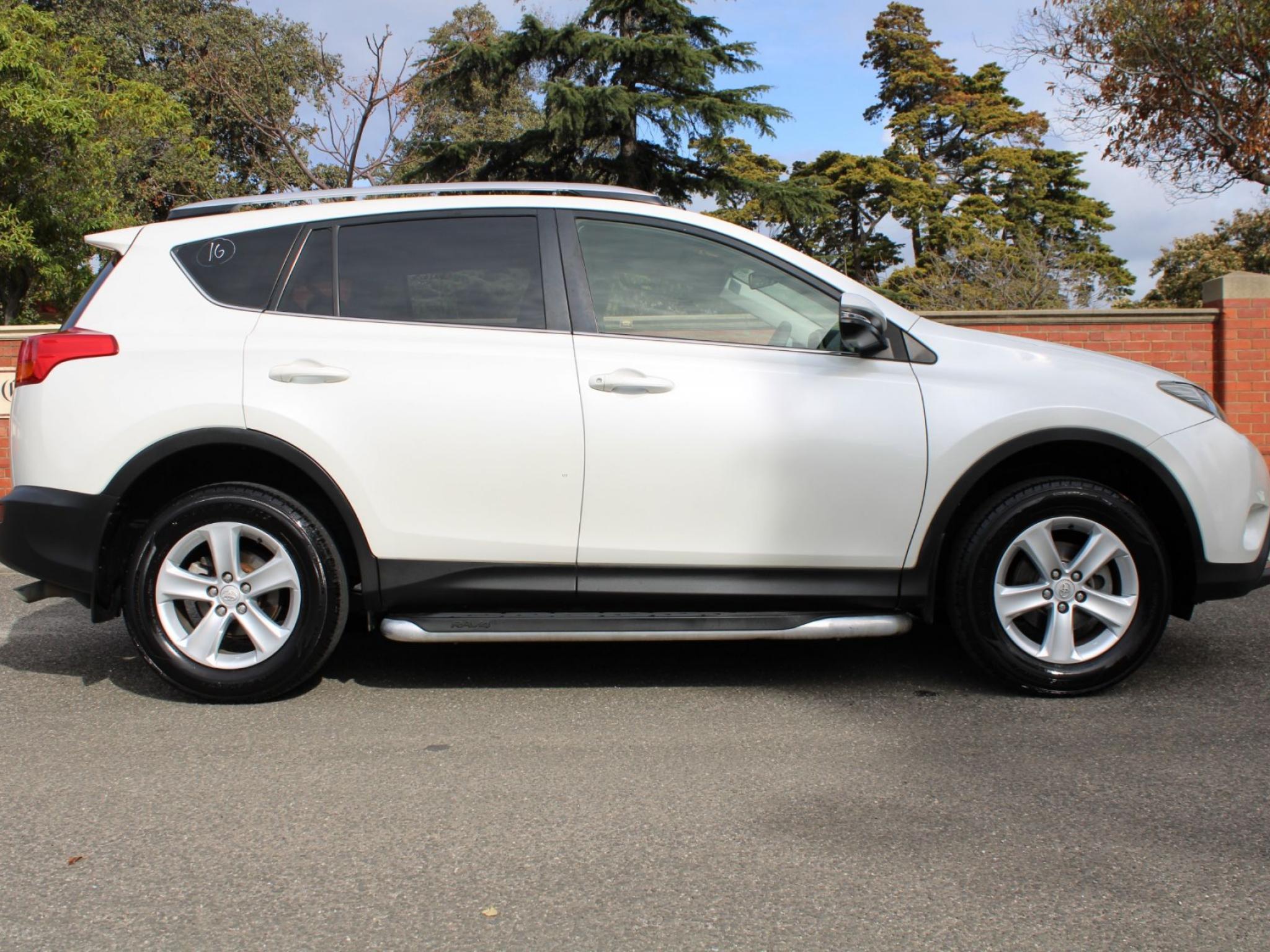TOYOTA RAV4 GXL (2WD) ZSA42R