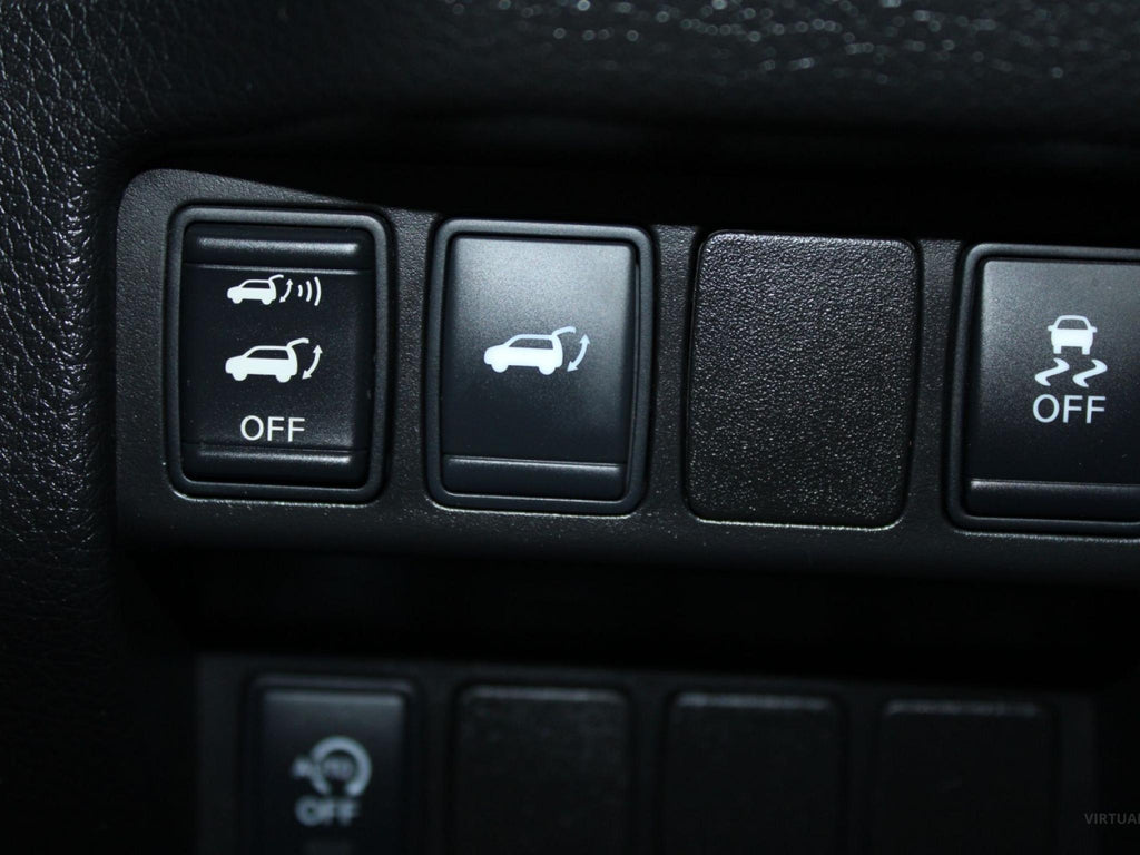 NISSAN X-TRAIL TL (4X4) T32
