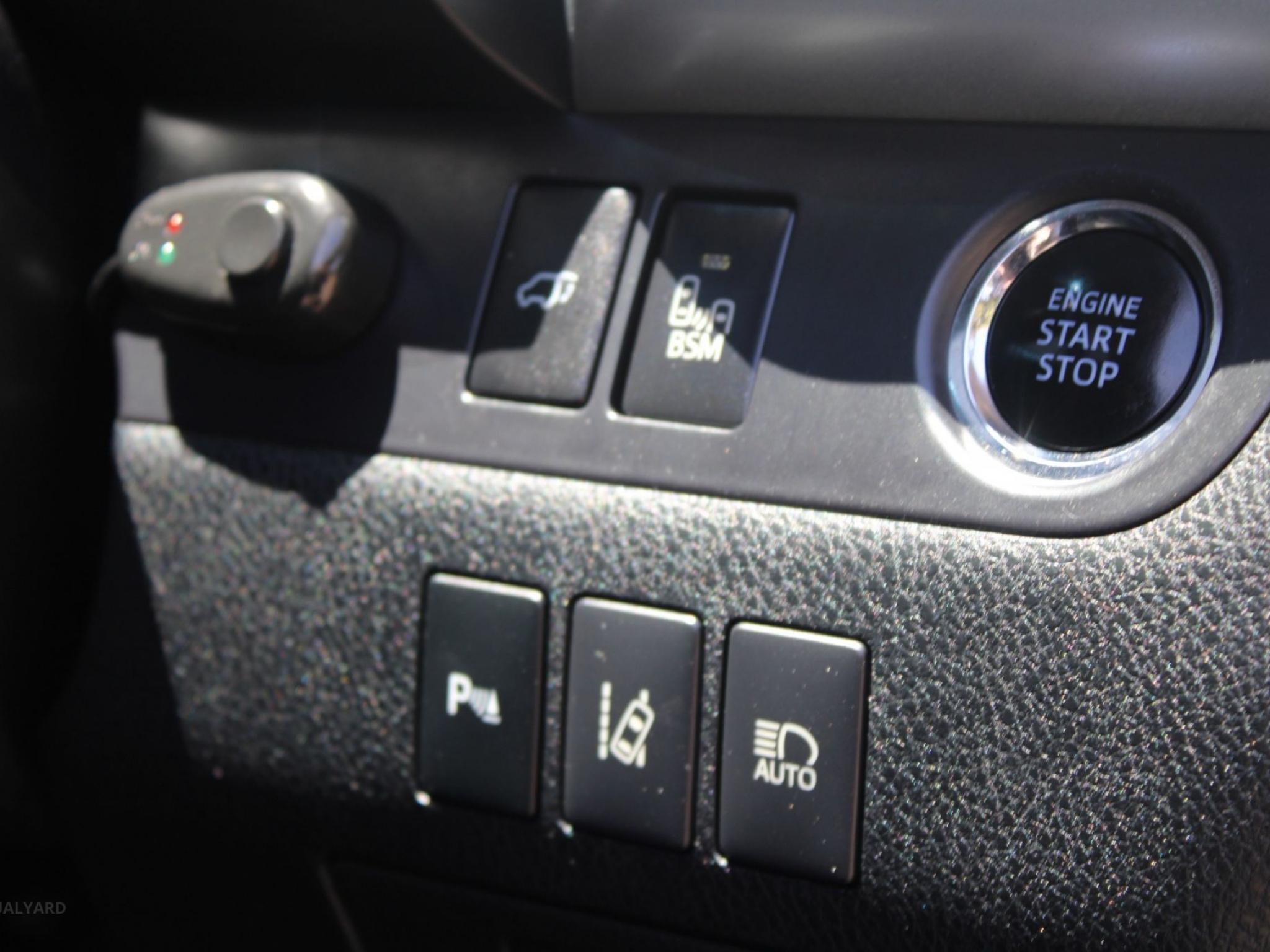 TOYOTA KLUGER GRANDE (4X4) GSU55R