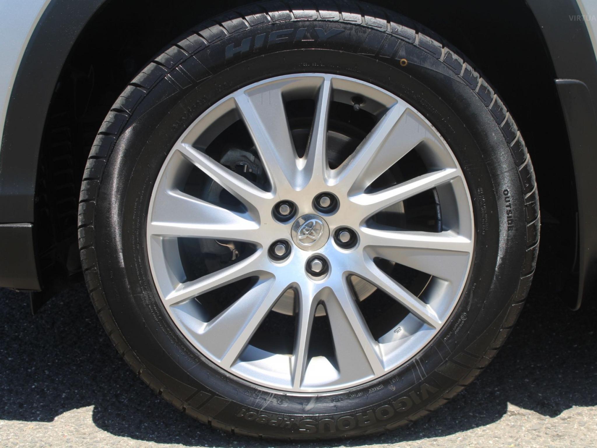 TOYOTA KLUGER GRANDE (4X4) GSU55R