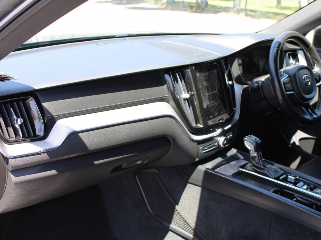 VOLVO XC60 T6 R-DESIGN (AWD) 246 MY20