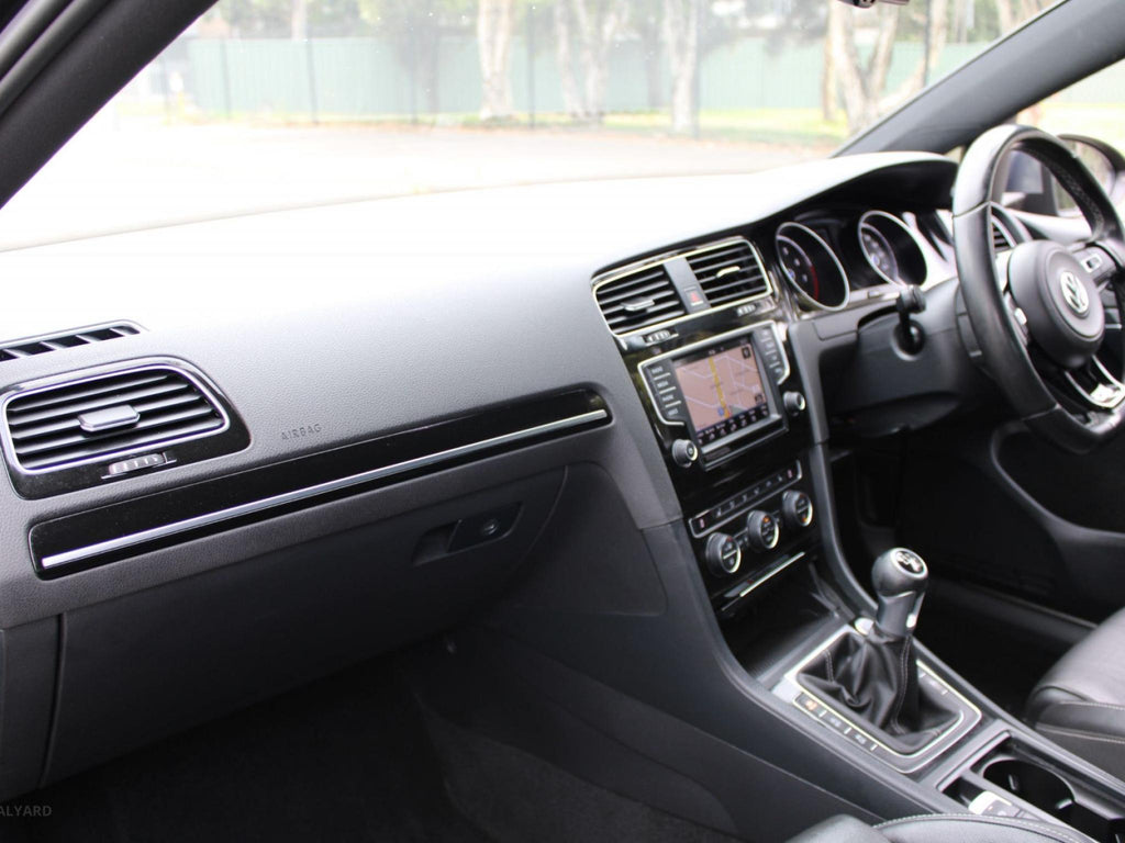 VOLKSWAGEN GOLF R AU MY16