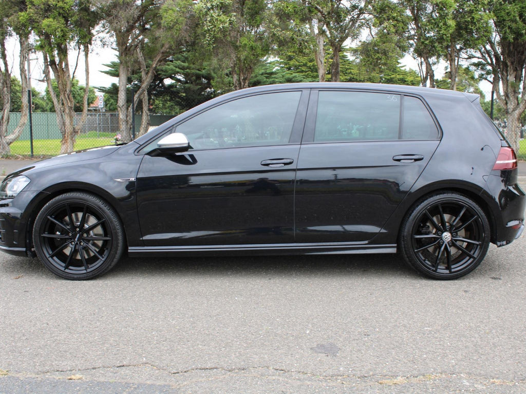 VOLKSWAGEN GOLF R AU MY16