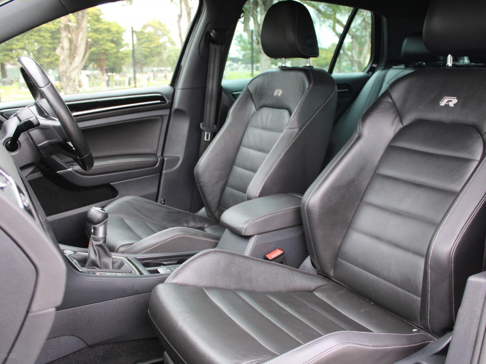 VOLKSWAGEN GOLF R AU MY16