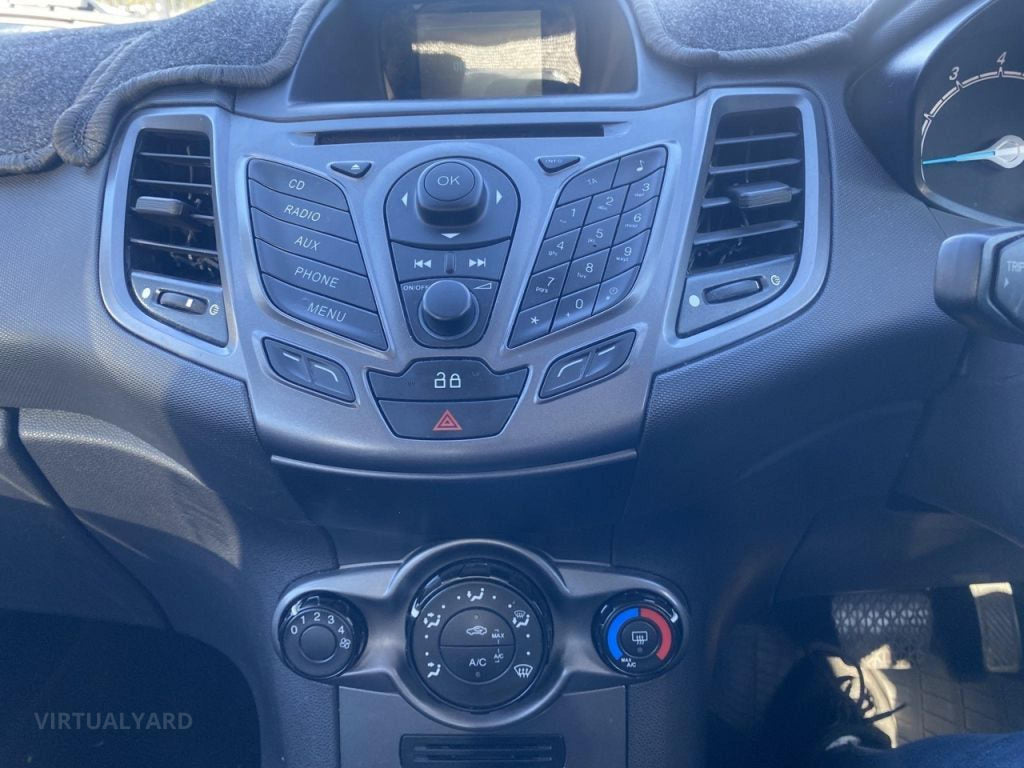 FORD FIESTA AMBIENTE WZ