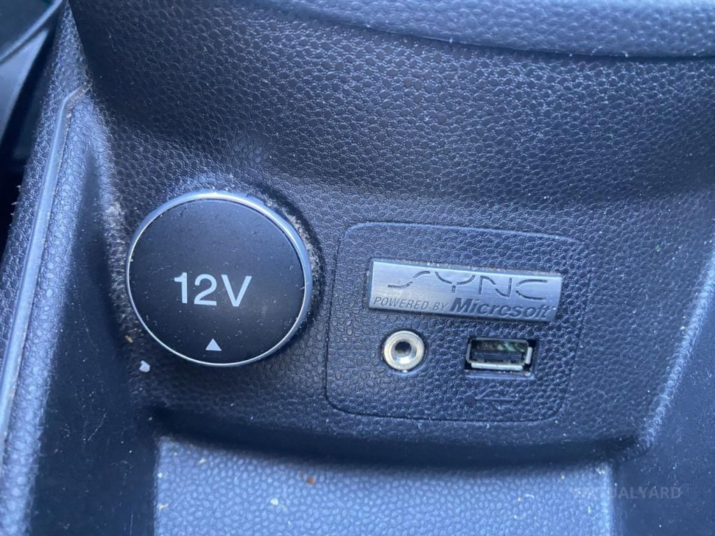 FORD FIESTA AMBIENTE WZ