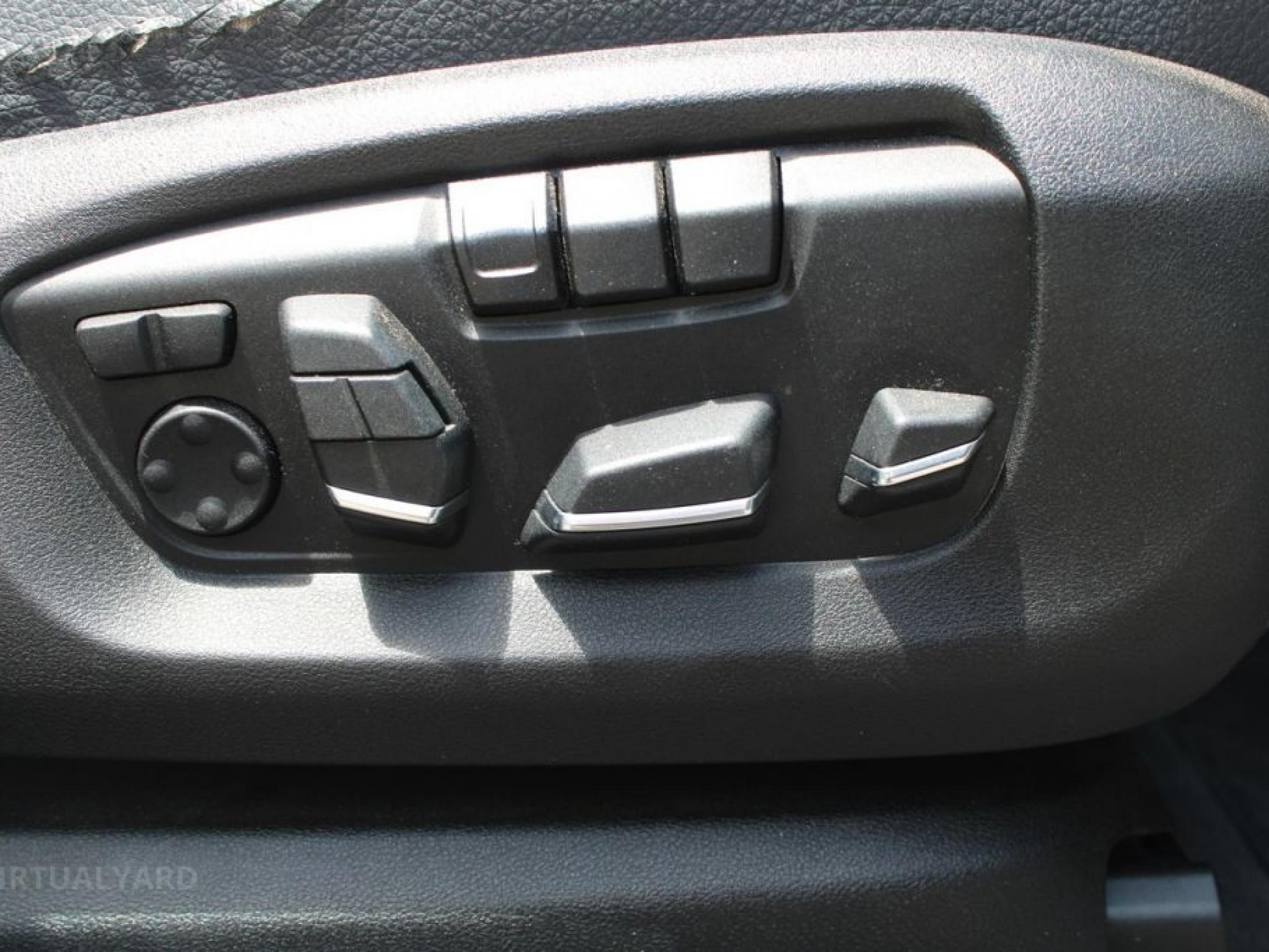 BMW X6 XDRIVE30D F16