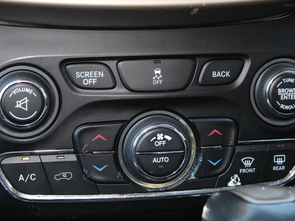 JEEP CHEROKEE LONGITUDE (4X4) KL