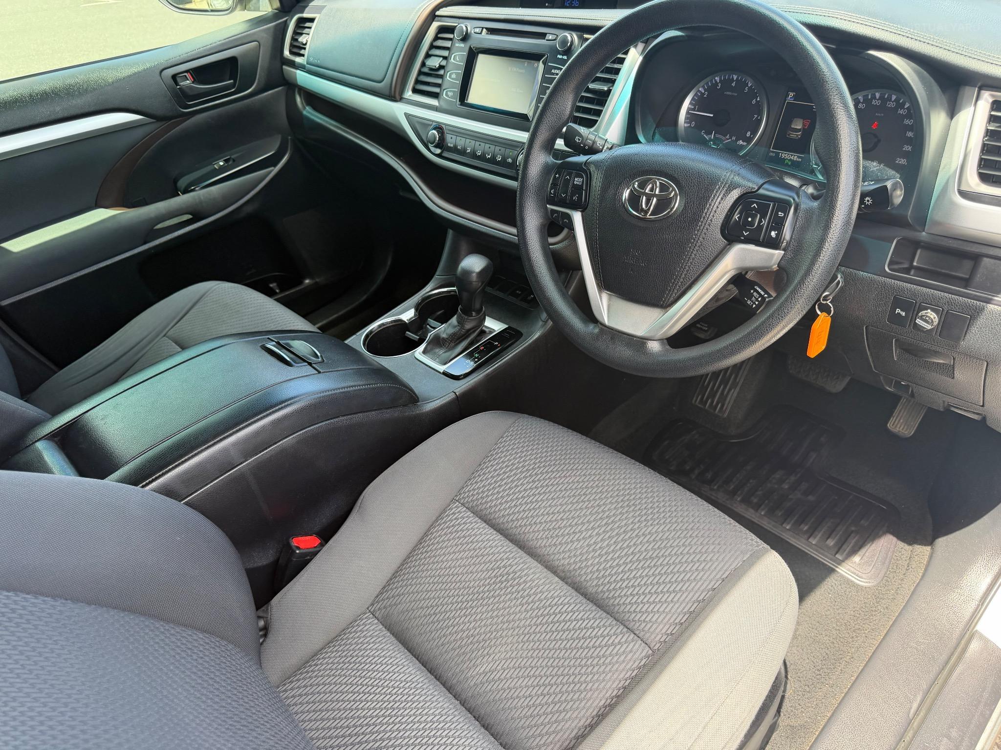TOYOTA KLUGER GX (4X2) GSU50R