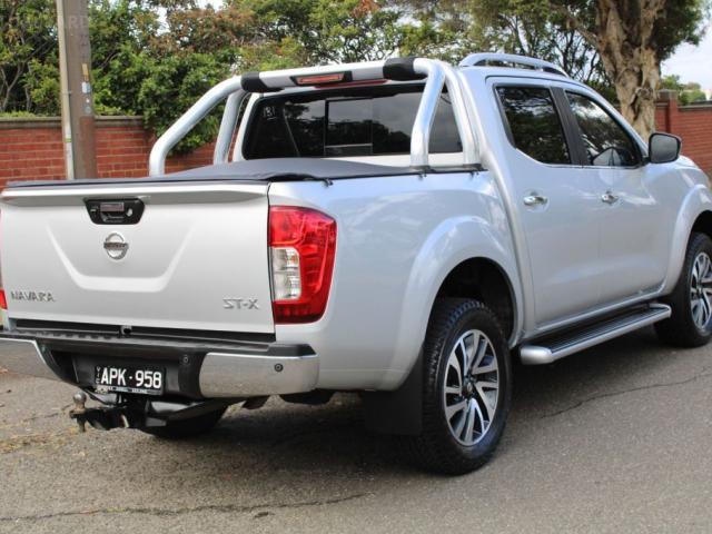 NISSAN NAVARA ST-X (4X4) D23 SERIES II
