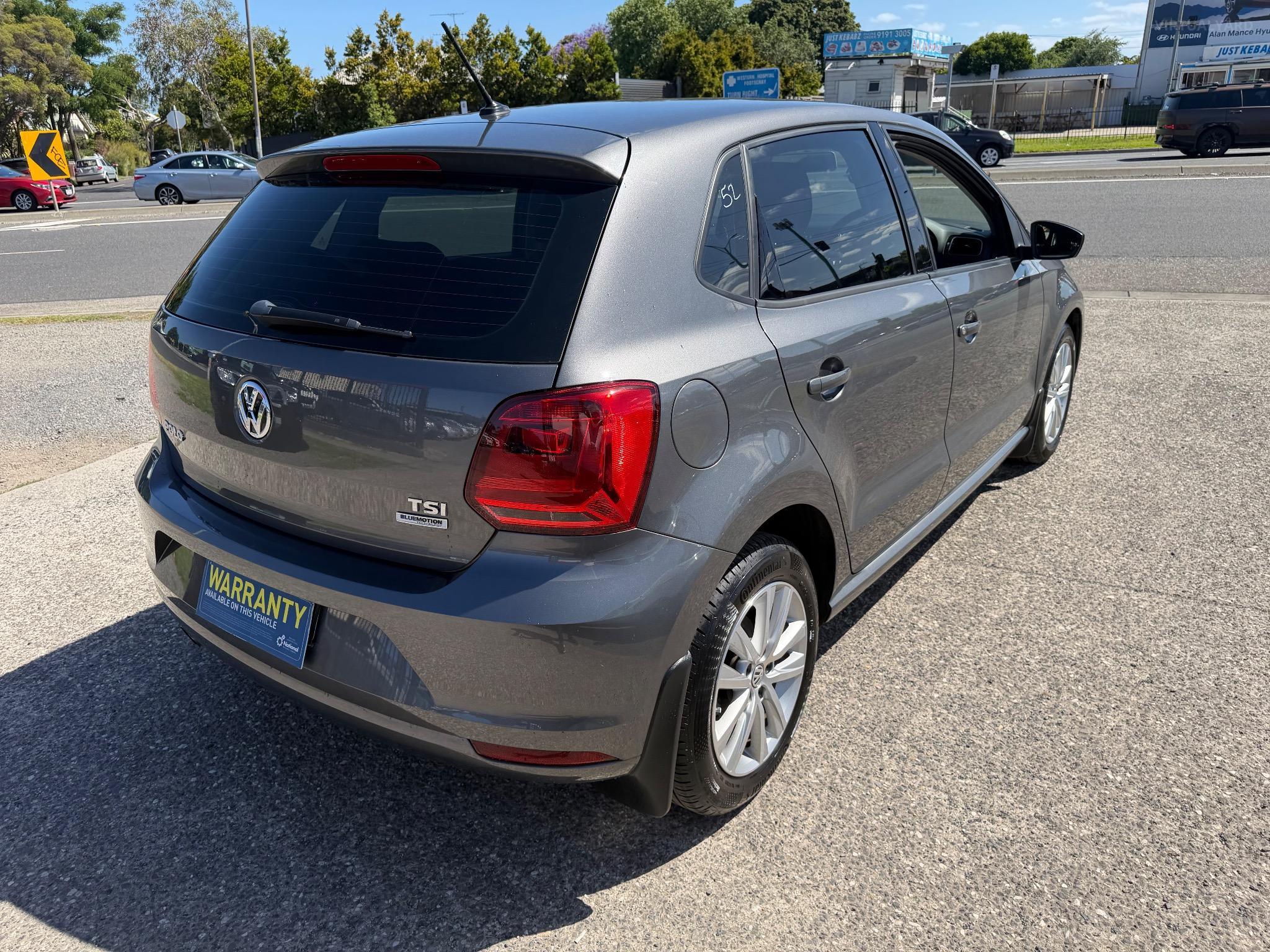 VOLKSWAGEN POLO 81 TSI COMFORTLINE 6R MY16