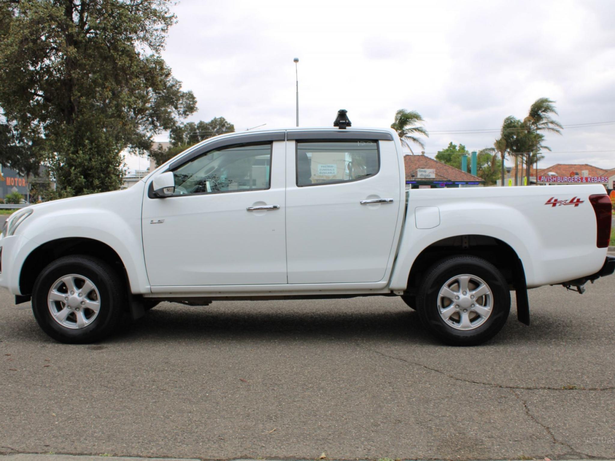 ISUZU D-MAX LS-M (4X4) TF MY19