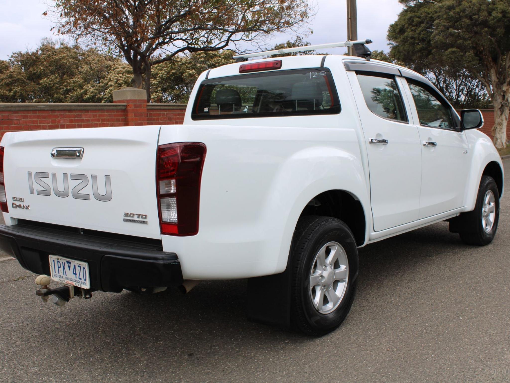 ISUZU D-MAX LS-M (4X4) TF MY19