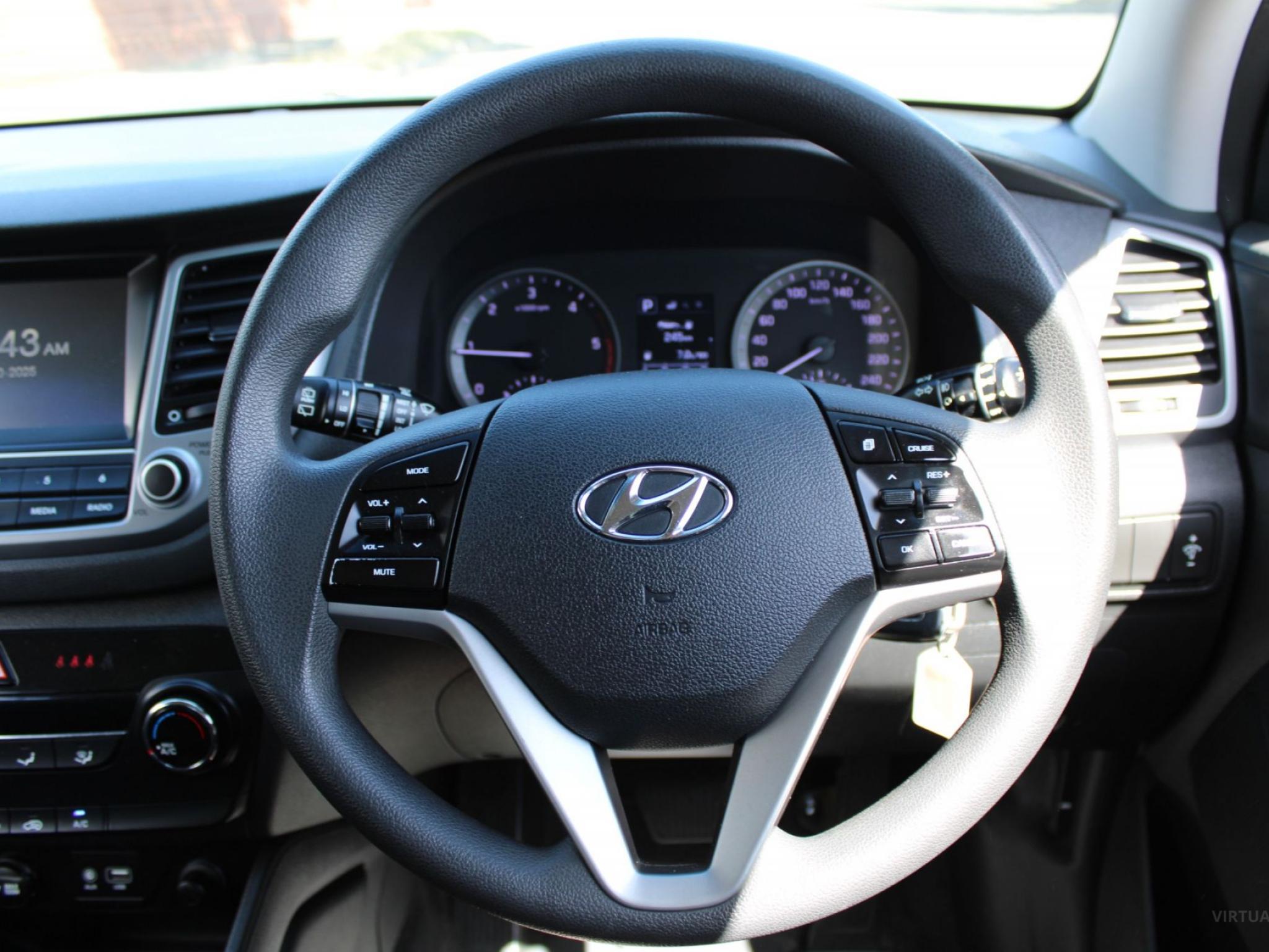 HYUNDAI TUCSON ACTIVE R-SERIES (AWD) TL