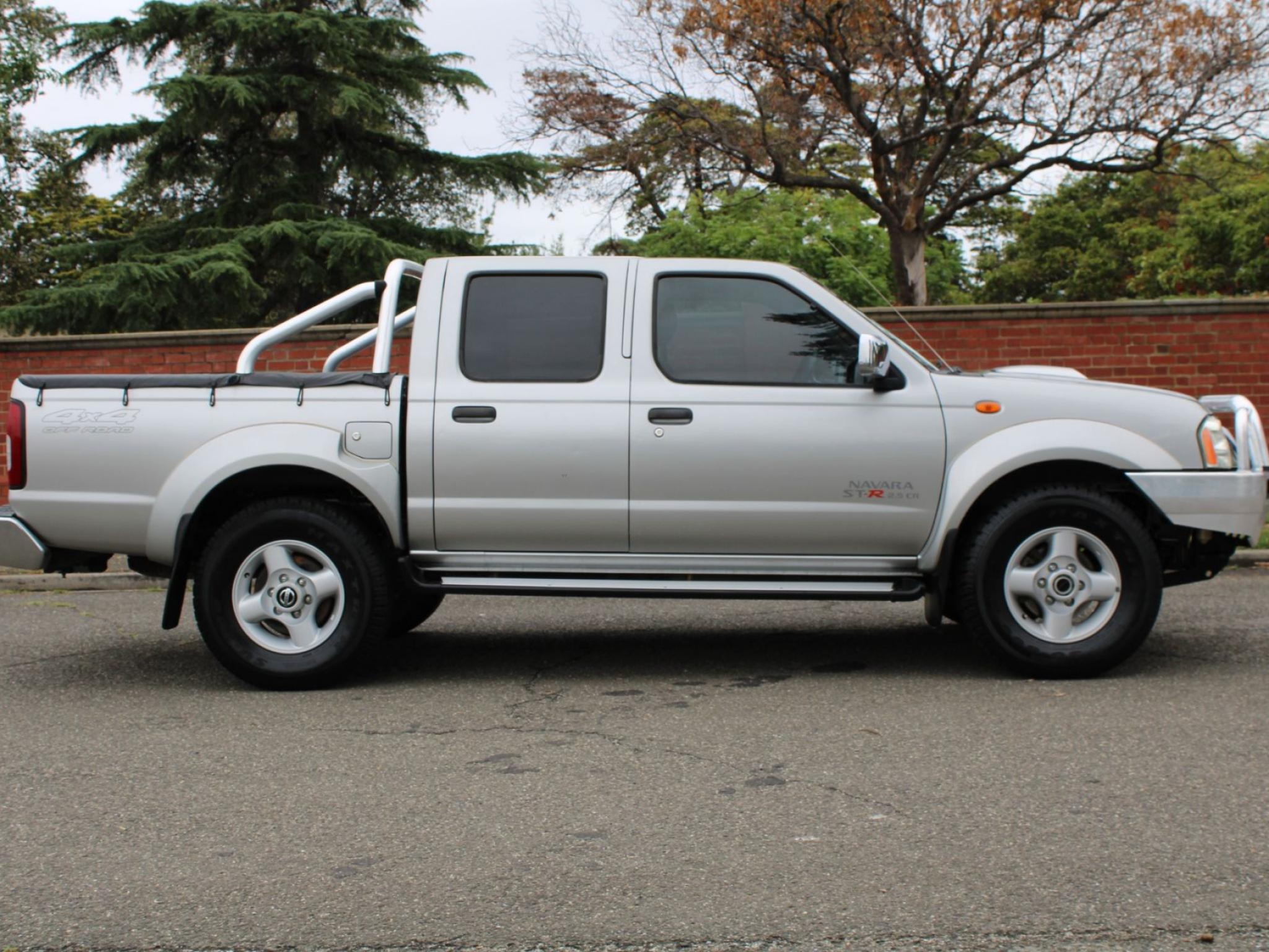 NISSAN NAVARA ST-R (4X4) D22 MY08